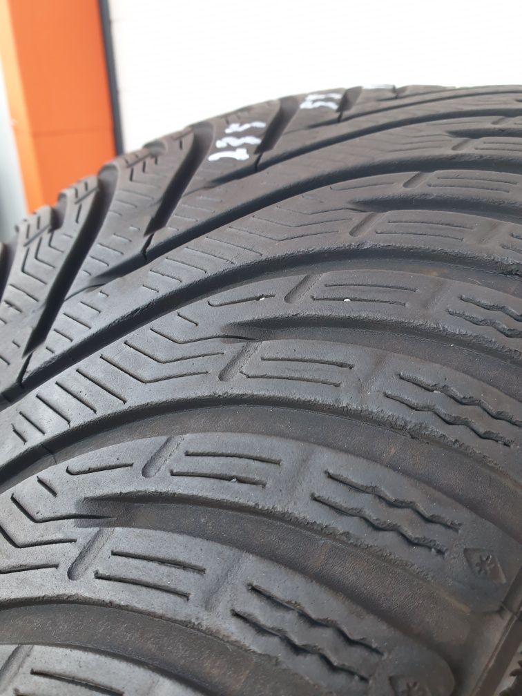 Зимни гуми 2 броя KLEBER Krisalp HP3 235 55 R17 дот 4622