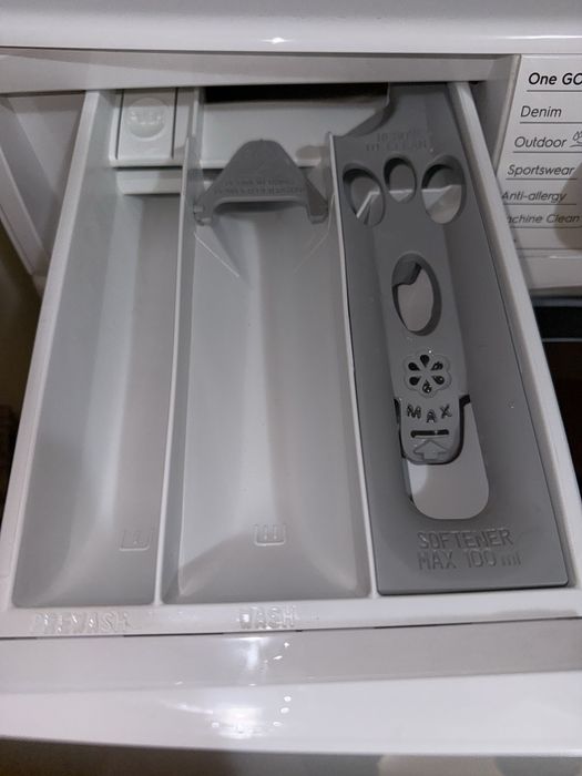 Пералня със сушилня Electrolux Perfect Care 700