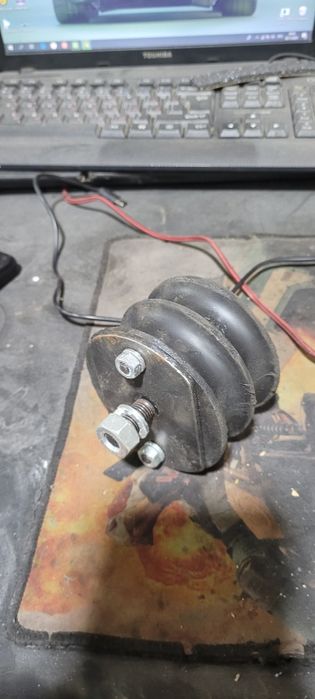 Подушка двигателя