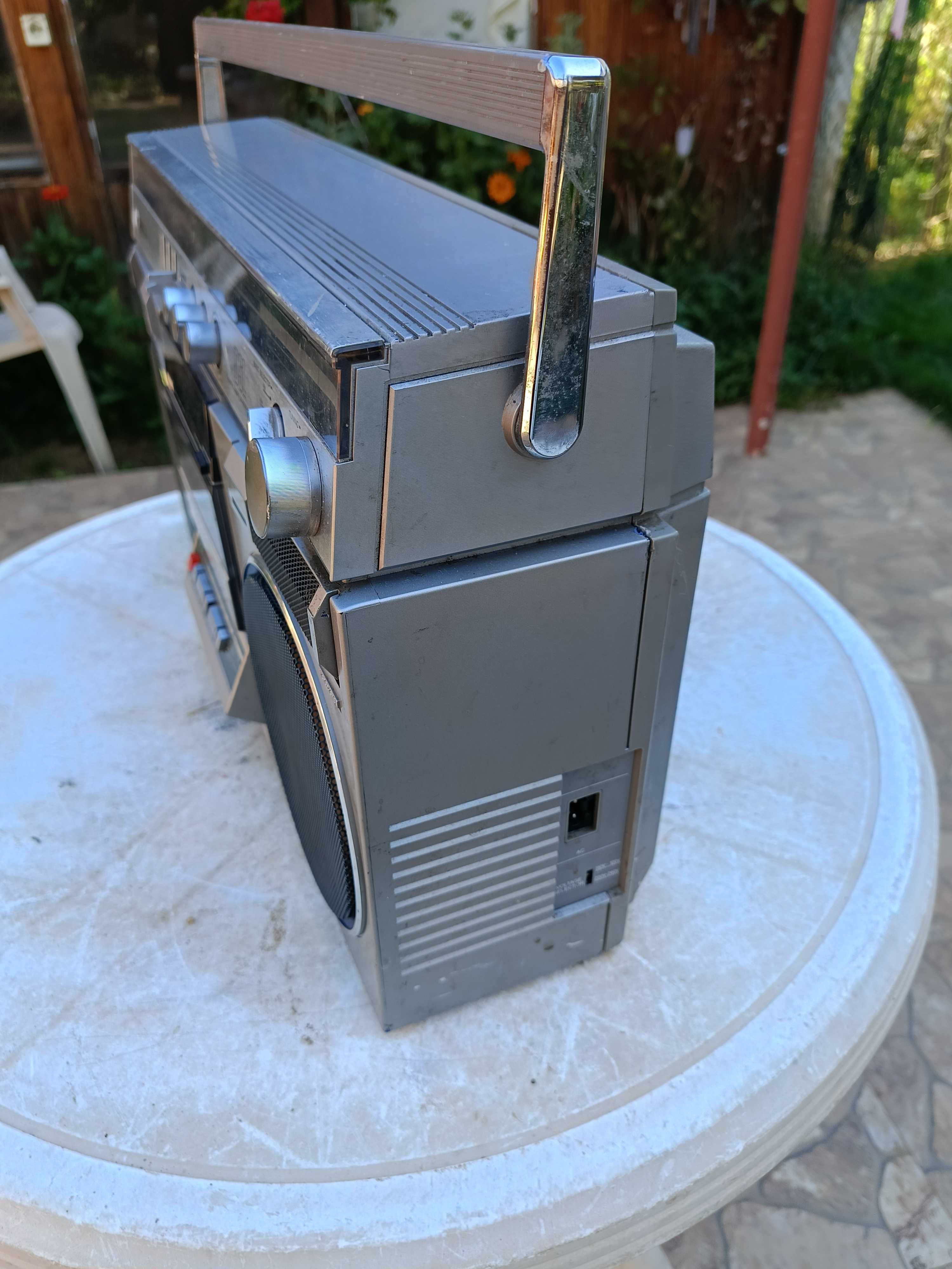 Касетофон "AIWA"
