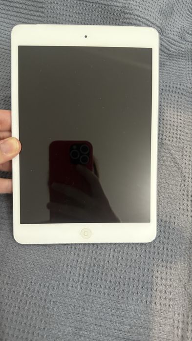 Продам ipad mini