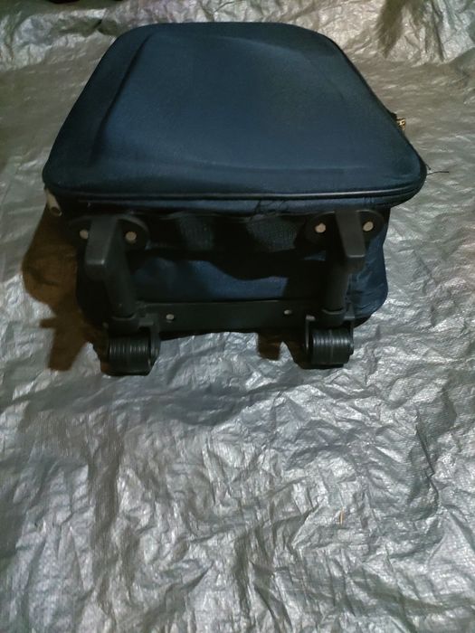 Troler mic, nou nout. 2 buc