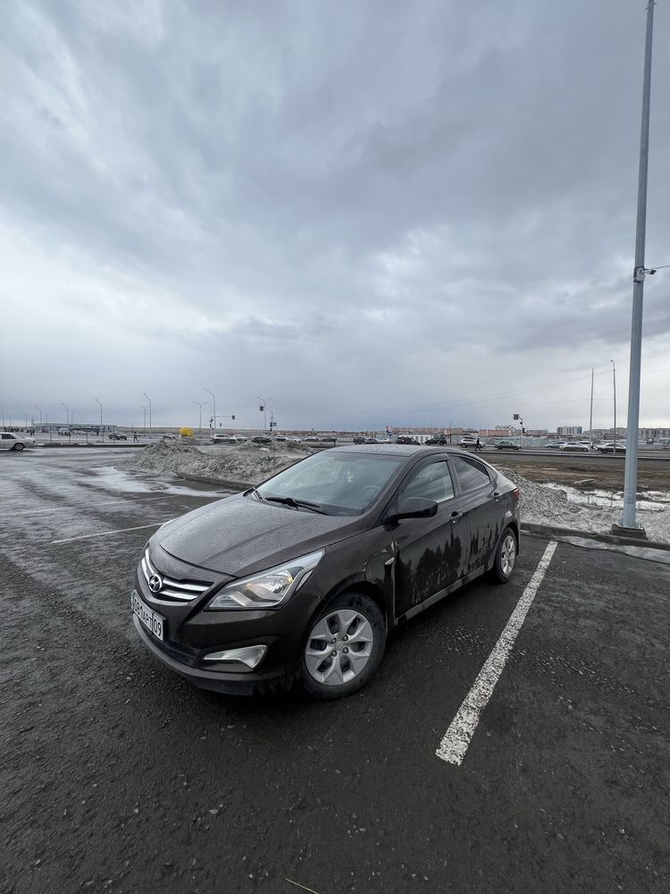 Hyundai Solaris 2015