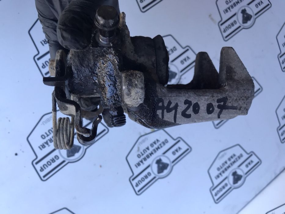 etrier dreapta spate audi a4 b7 2005-2008 1.9 / 2.0tdi