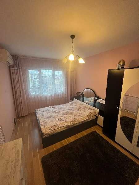 Продава се Двустаен апартамент в Пловдив, Кючук Париж - 60 кв.м за 815 €/кв.м - Снимка #2