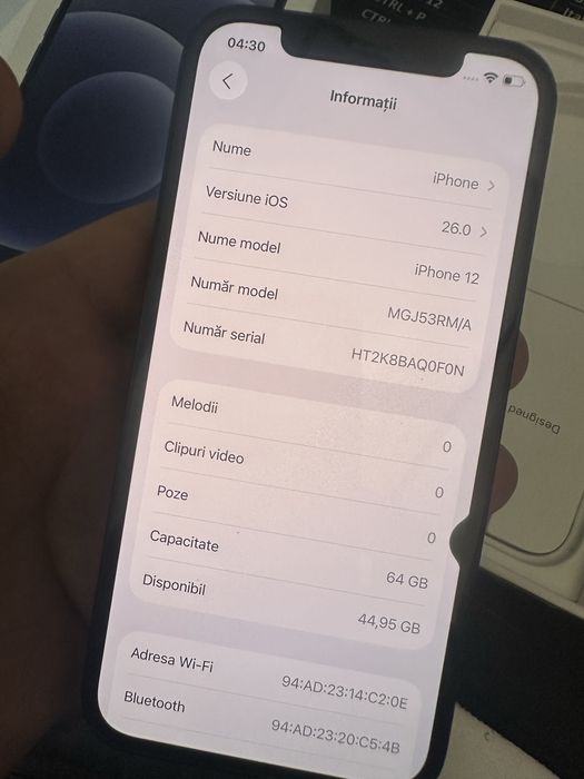 iPhone 12, 128GB, baterie 87%, punct mort pe display