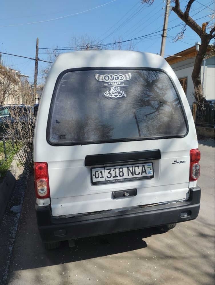 Damas van. Sotiladi