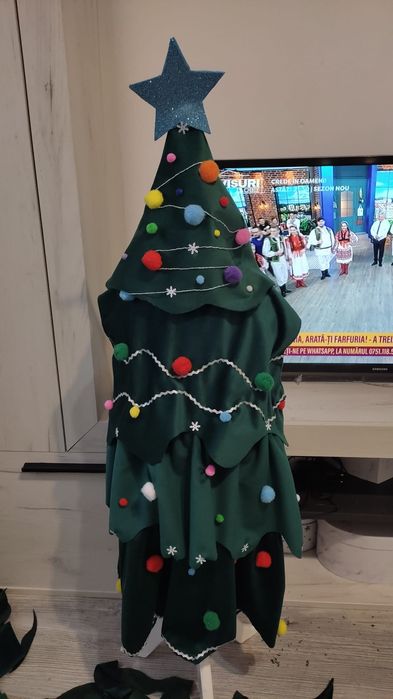 Rochita bradut, fulg de nea,zana florilor, serbare, mos craciun