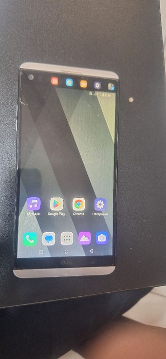 Lg V20 sotiladi.