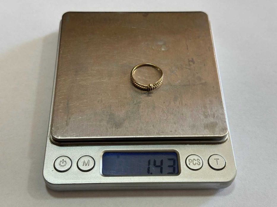 Златен пръстен 14к, 1,43гр