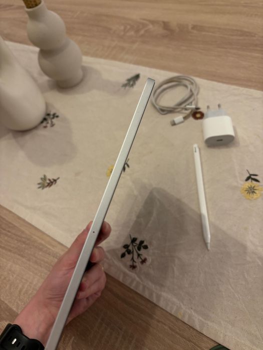 Ipad Pro 11 inch 2018, 64 Gb cu Apple Pencil