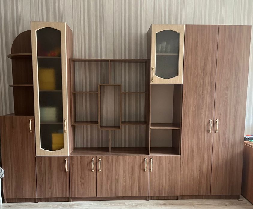 Мебель. Состояние отличное.