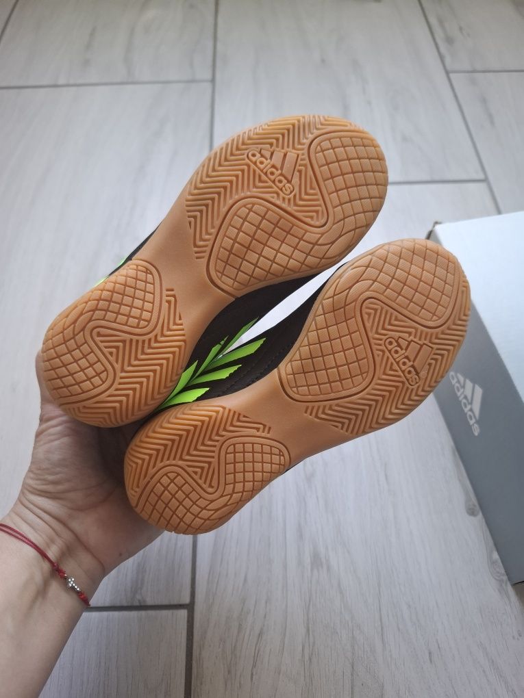 Оригинални маратонки Adidas 29 размер