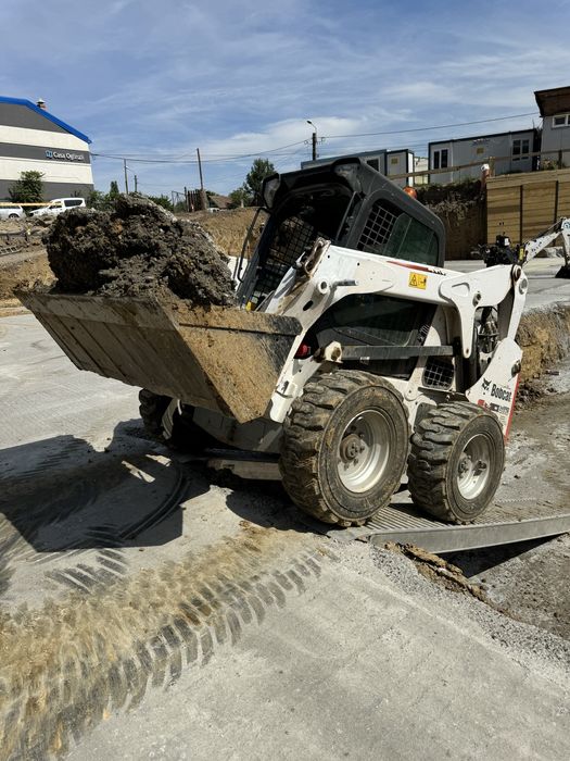 Bobcat de inchiriat