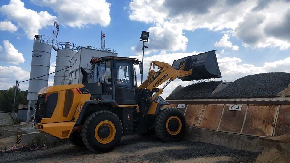 Спецтехника LiuGong  фронтальные, мини погрузчики, трактора, бульдозер