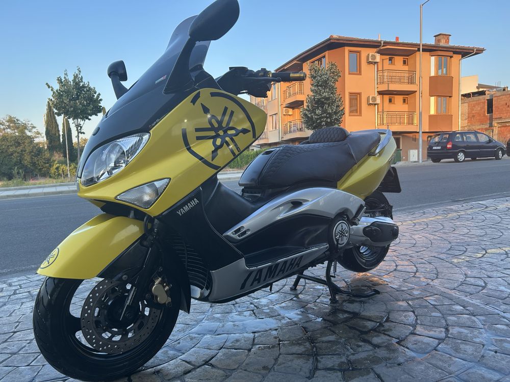 Yamaha T-max 500