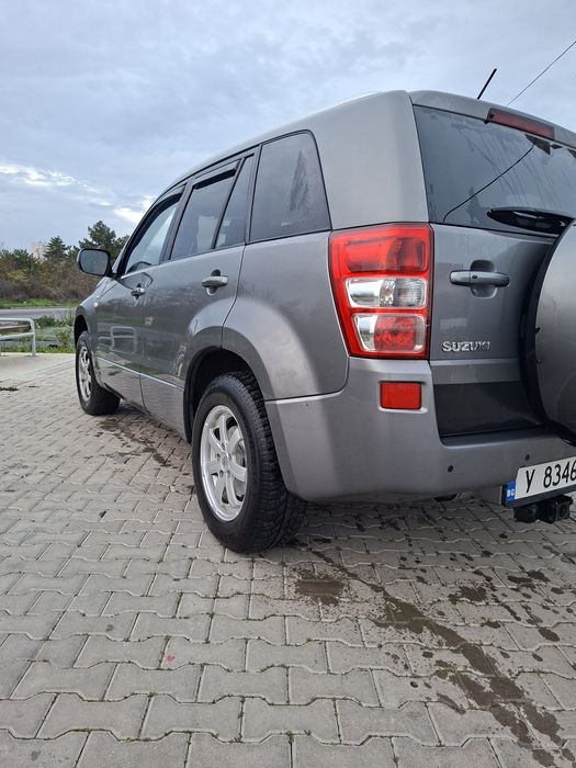 Сузуки гранд Витара 1.9 129 коня дизел