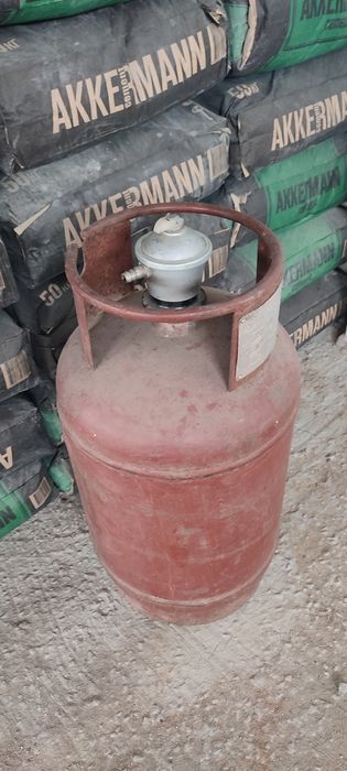 Продам газовый баллон с редуктором