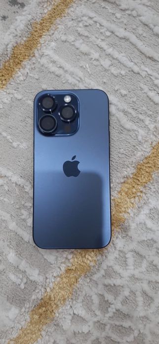 Продам Айфон 15 про