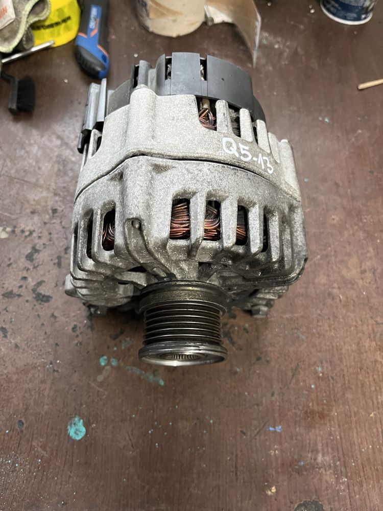 Alternator electromotor  audi Q5,A6,A5 2.0 tdi  03L903017B