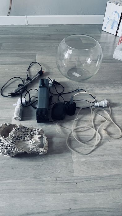 Продаю аквариум и еще пару вещей