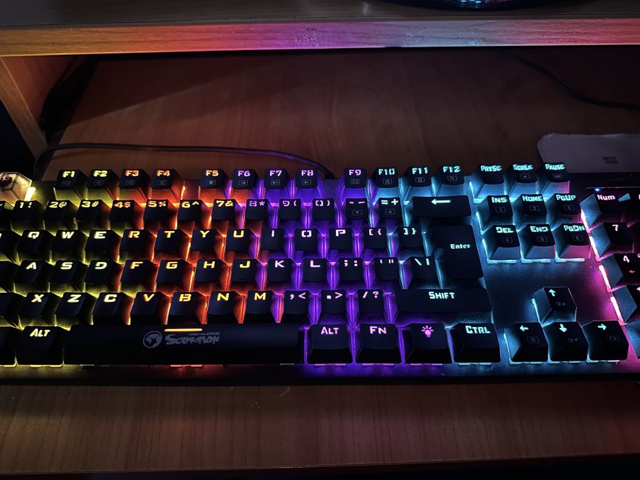 Vand tastatura mecanica Marvo kg905