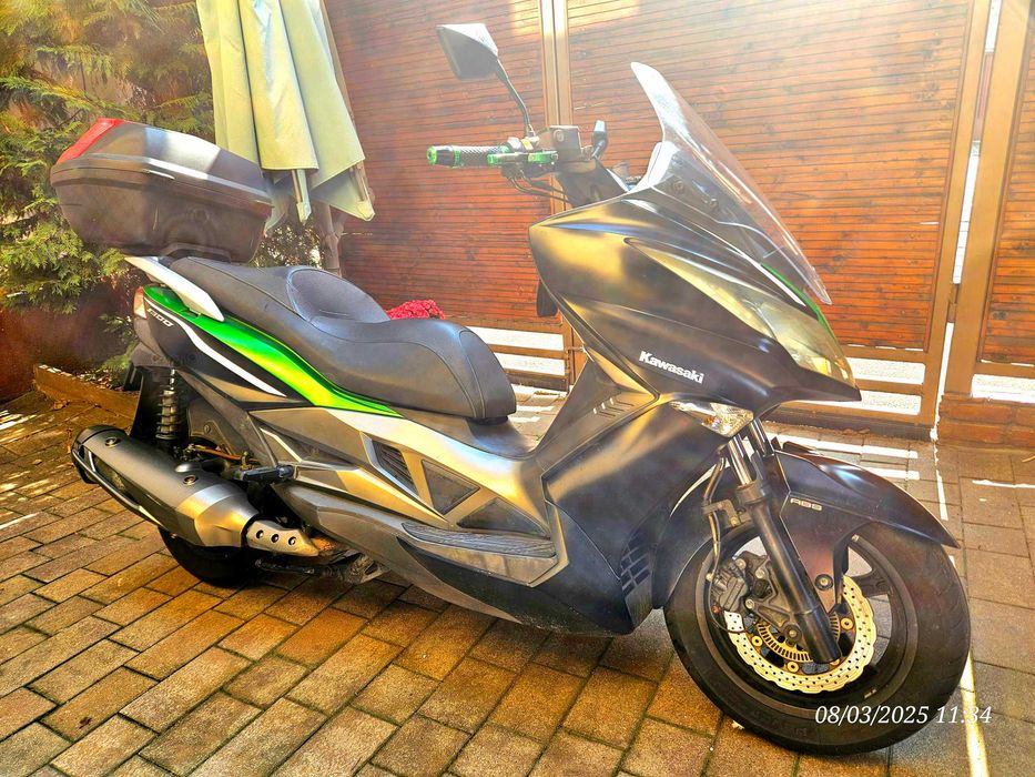 Kawasaki j300 scooter