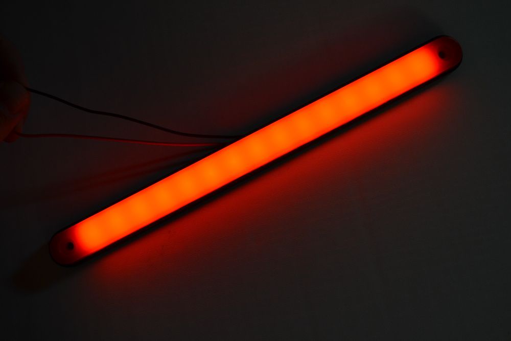 1 бр. Лед LED НЕОН дълги габарити с 15 диода 12-24V , 3 цвята