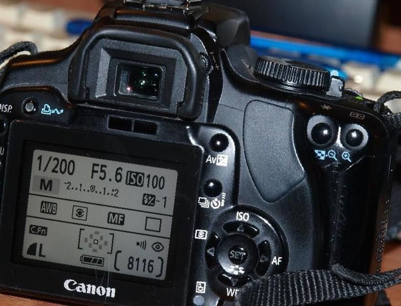 Canon EOS Digital 400D