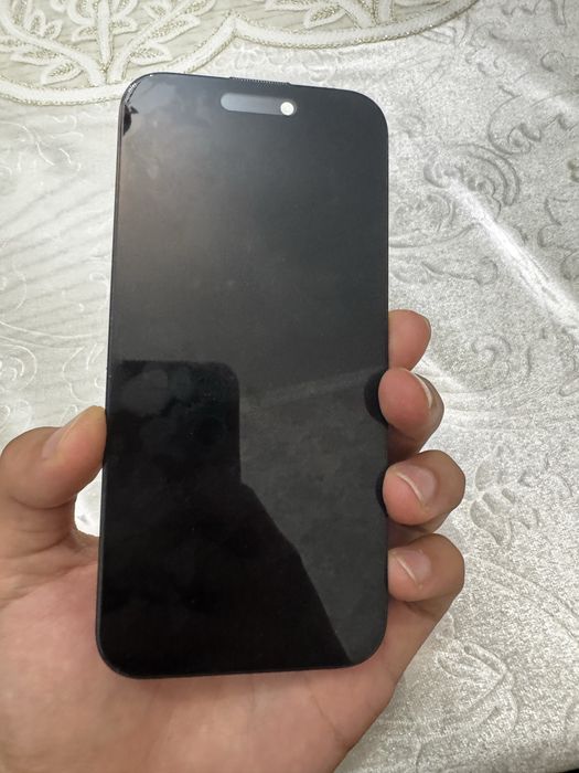 Iphone 15 pro uchun ekran