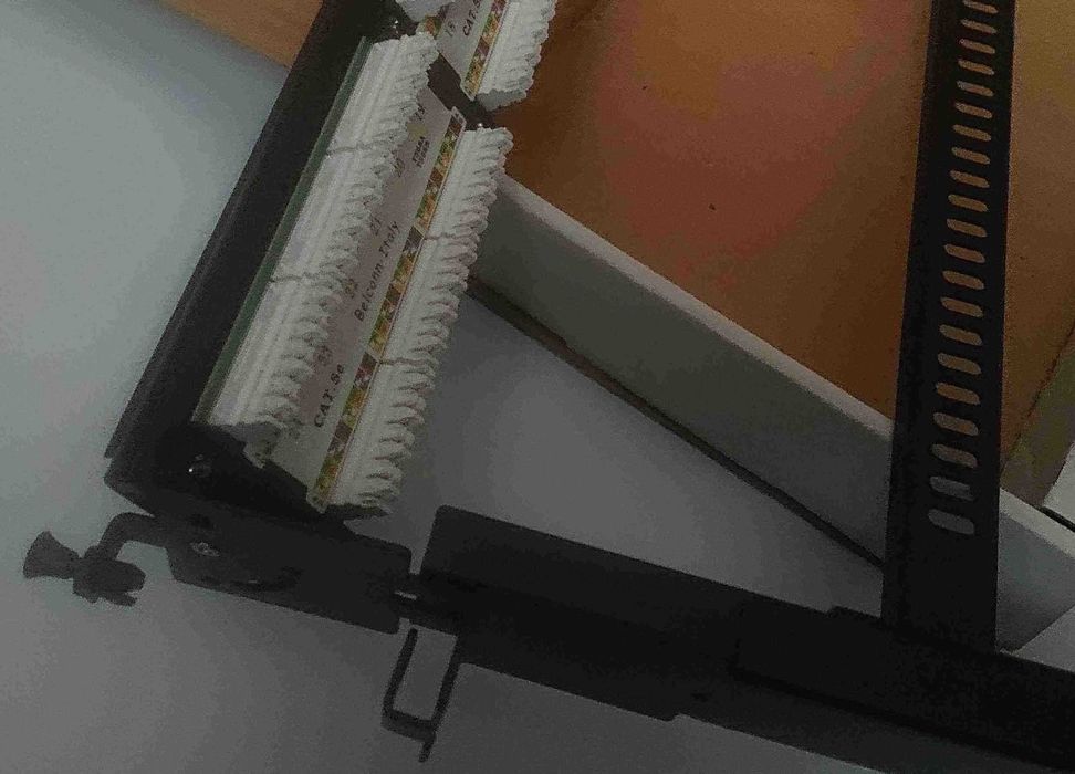 Patch panel UTP Cat5e, 1U, 24 porturi, rabatabil, Belconn DSMJ5EUS24