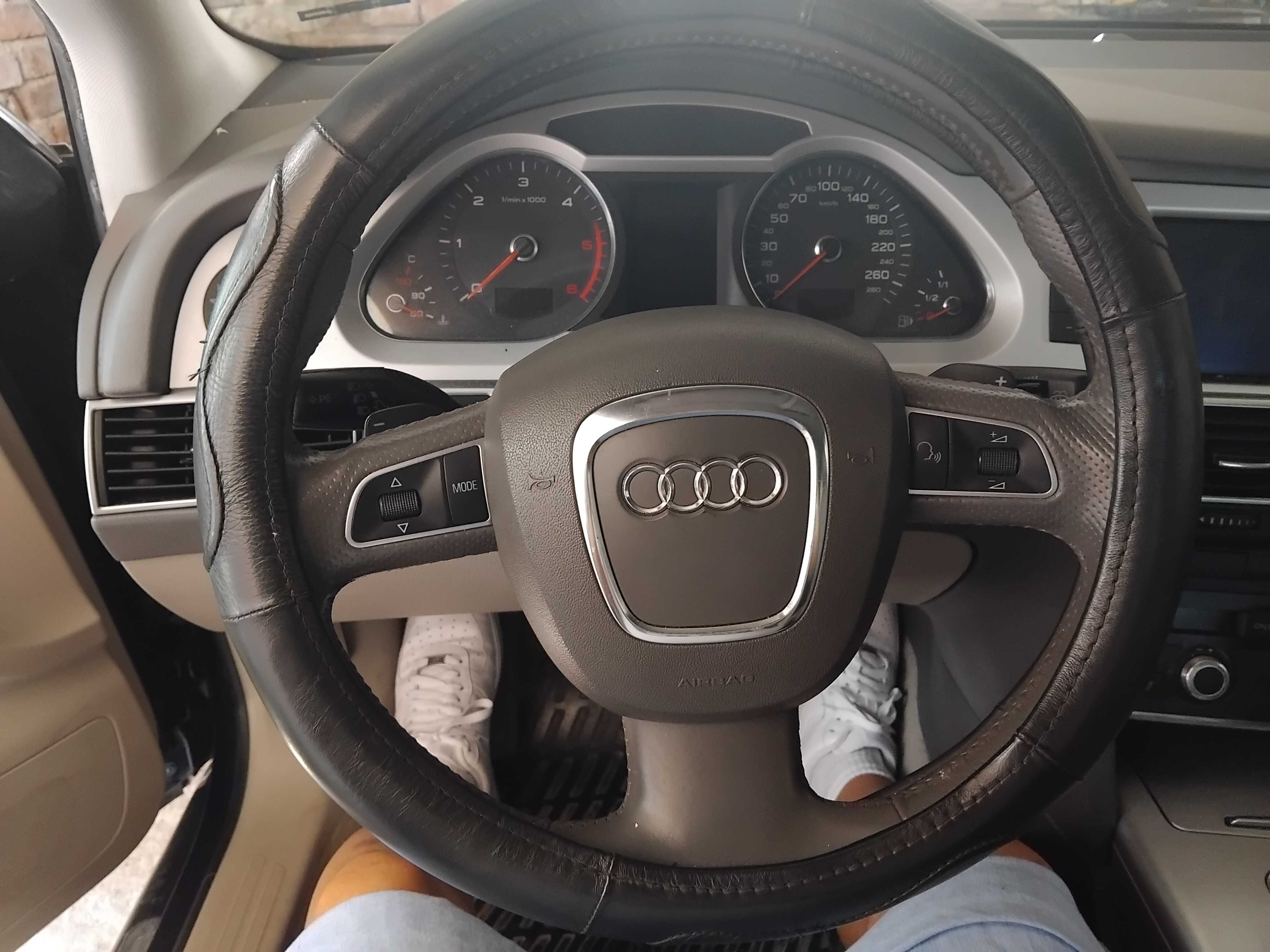 Audi A6 2010 Година