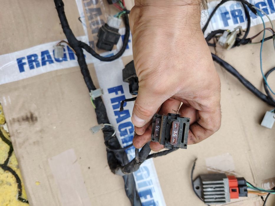 Instalație Aprilia Rs4