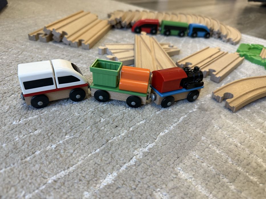 Комплект Дървени влакчета с релси от ИКЕА