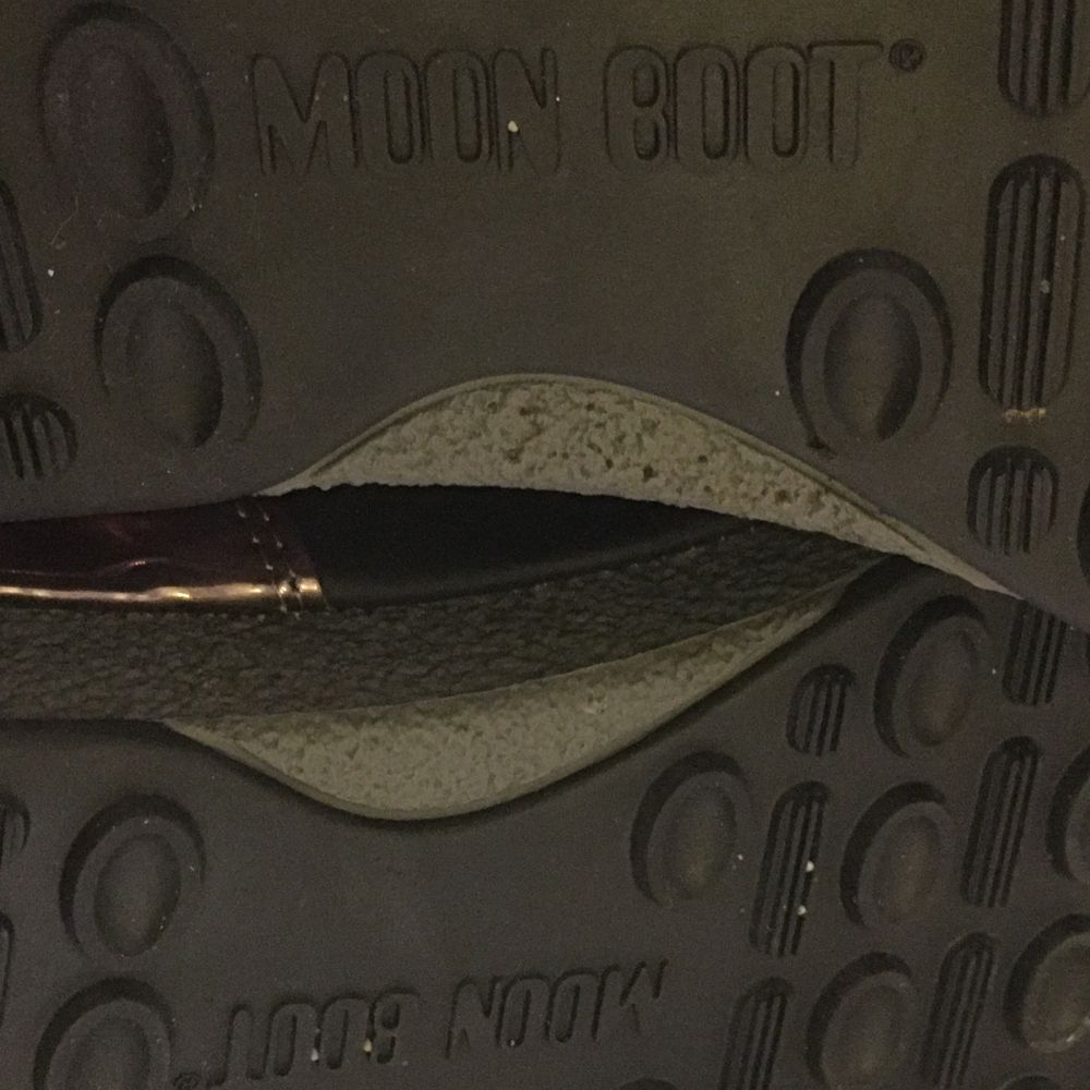 Moon Boot чисто нови
