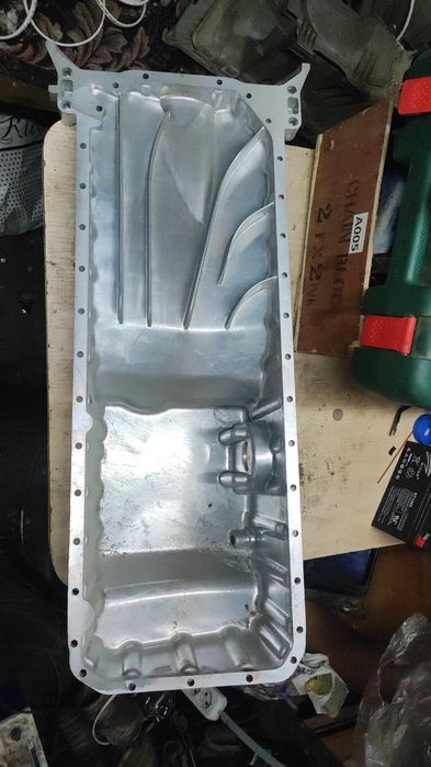 Поддон новый на 103 двигатель