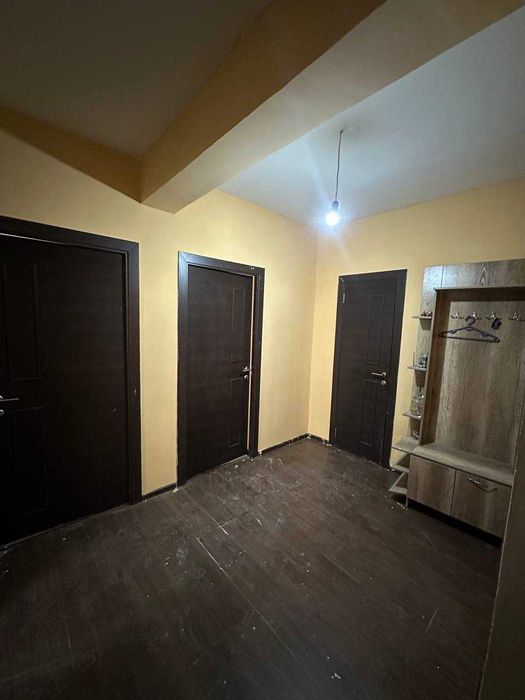 Квартира сотилади