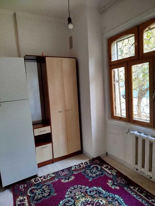 Uchtepa tumani, 25-kvartalda, Olam klinikasi orqasida, 1/1/4 sotiladi.