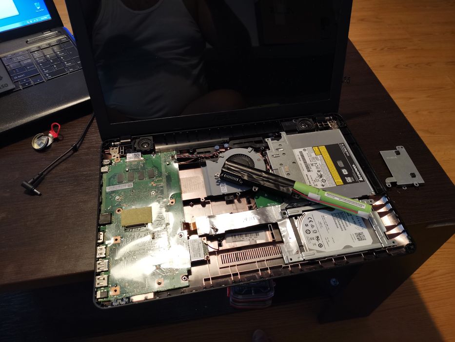 Instalare Windows, Reparatii PC, Laptop, Upgrade, Inlocuire piese