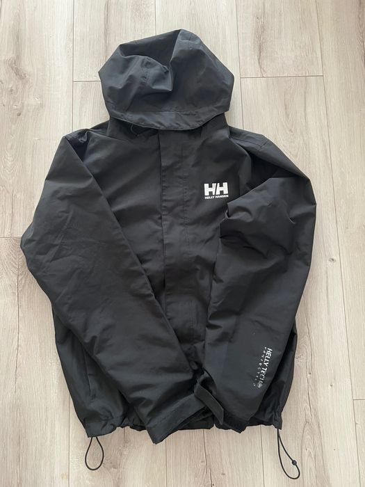 Helly Hansen яке размер M