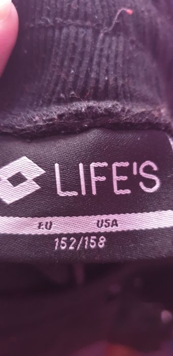 Vand pantaloni de trening