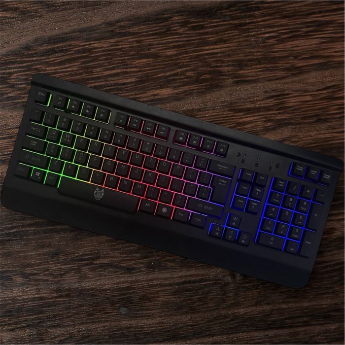 Tastatura Gaming RGB 3 moduri iluminare