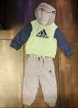 Анцунг,,Adidas”  за 12 месечно бебче