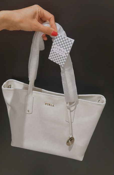 Нова бяла Чанта Furla