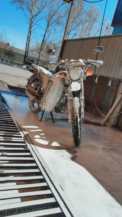 Продам мотоцикл 200кубов