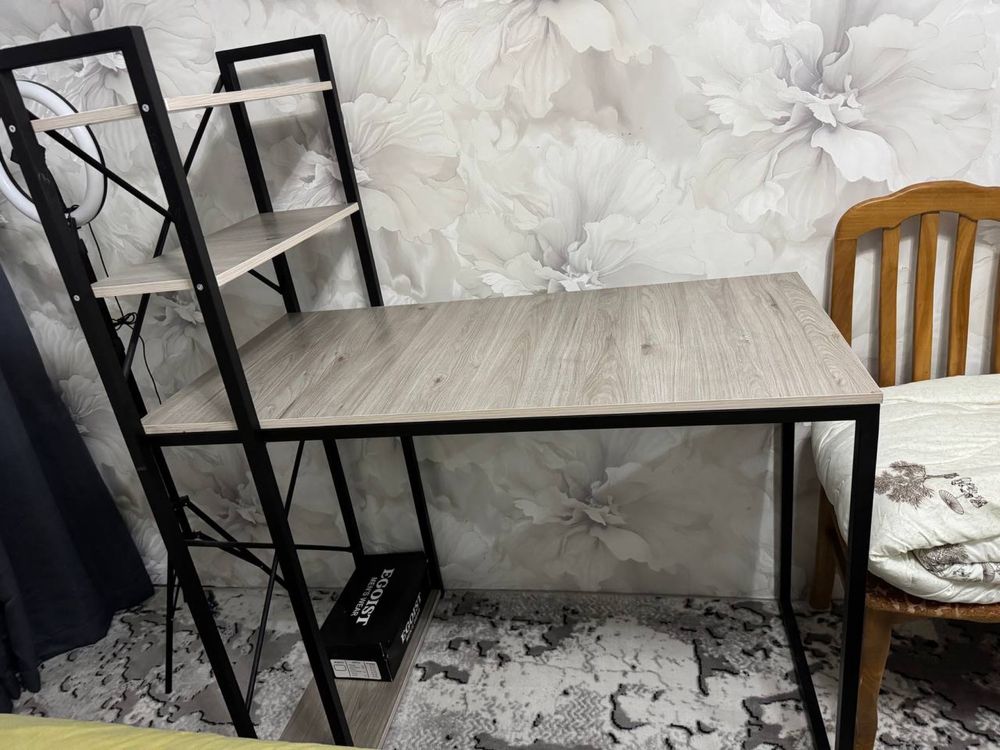 Loft stol parta sotiladi holati ideal