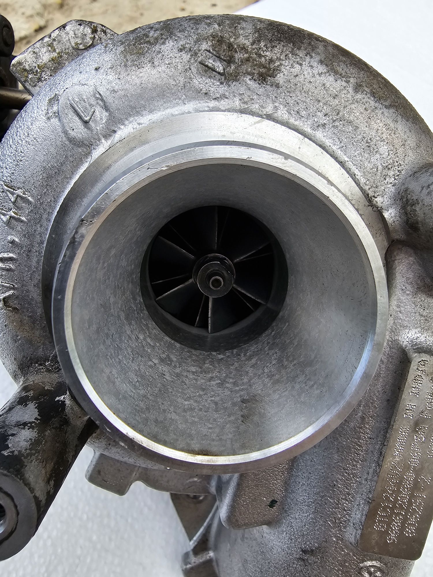Turbo turbina turbosuflanta ford focus 3 1.6 tdci