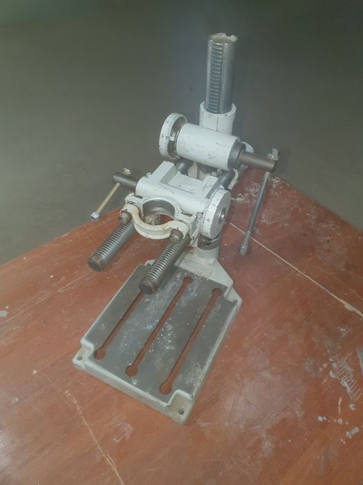 Стойка для дрели