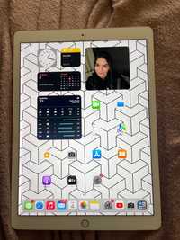 iPad 12.9 2017 със стилус
