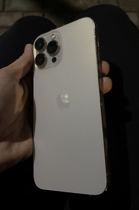 Продается iphone 13 PRO MAX